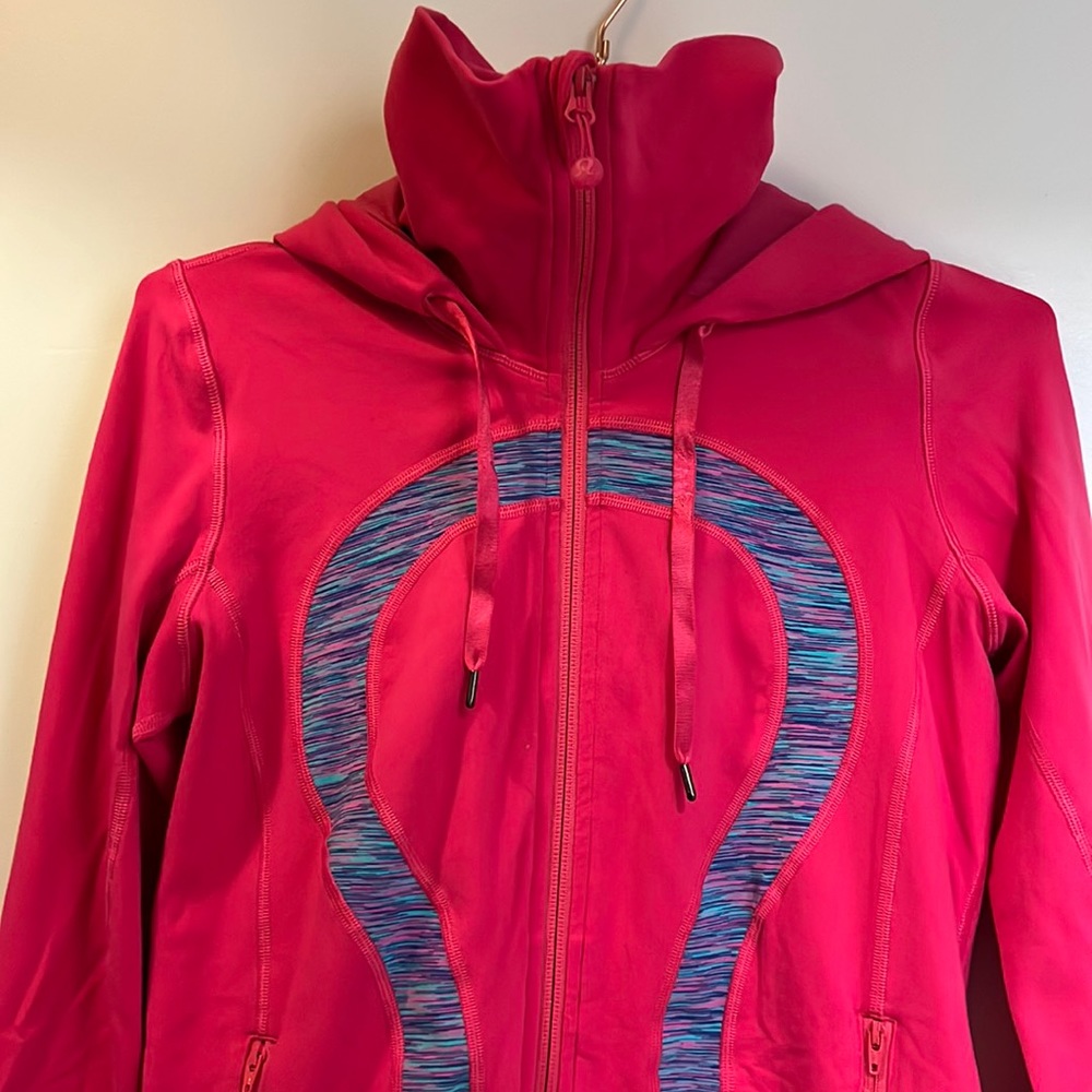 lululemon jacket